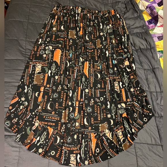 Torrid High-Low Maxi Skirt - Picture 3 of 7